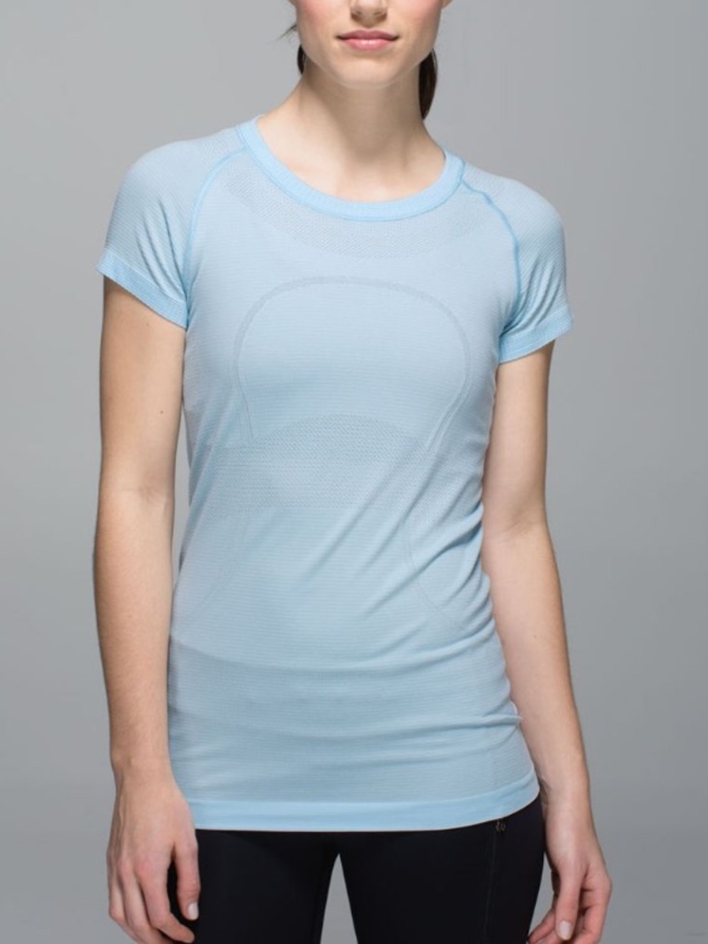 Lululemon Run: Swiftly Tech Short Sleeve Crew Women’s Size 6